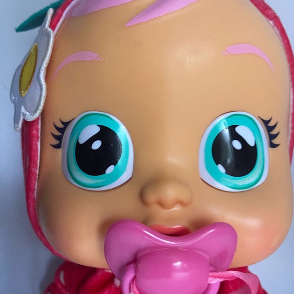 Cry Babies Tutti Frutti Ella the Strawberry Doll - Picture 2 of 14